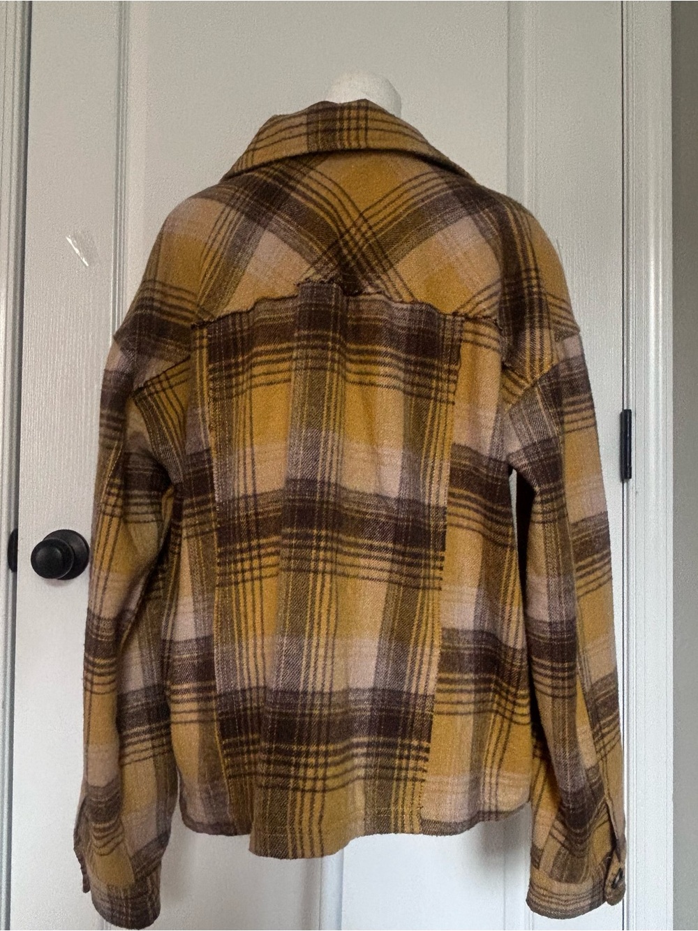 Democracy Women’s Mustard Yellow & Brown Plaid Button-Front Shirt Size Large - Picture 4 of 10